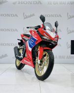 Honda CBR 150R Màu Đỏ Vành Vàng   (Xe mới 100%)