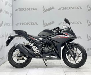 Honda CBR 150R 2018  29E2-420.84