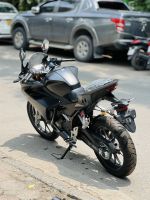 Honda CBR 150R màu đen (Xe Mới 100%)