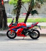 Honda CBR 150R Đỏ xanh trắng 2021 xe mới