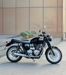 Triumph Bonneville T120 2024