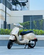 Vespa GTS Touring  29A1-048.69