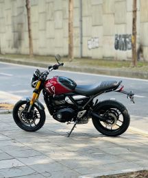Triumph Speed 400 2025 thu hồi biển 
