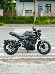 Triumph Trident 660 2022 vin 2023 thu hồi biển