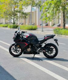 Honda CBR 500R ĐEN 2020 thu hồi 
