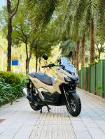 Honda ADV 160 2025  Màu Kem Xe lăn bánh 120km chưa đăng ký