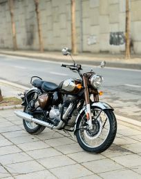 Royal Enfield Classic 350 2023 thu hồi biển