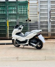 Honda PCX 160 2025 xe mới Màu trắng 